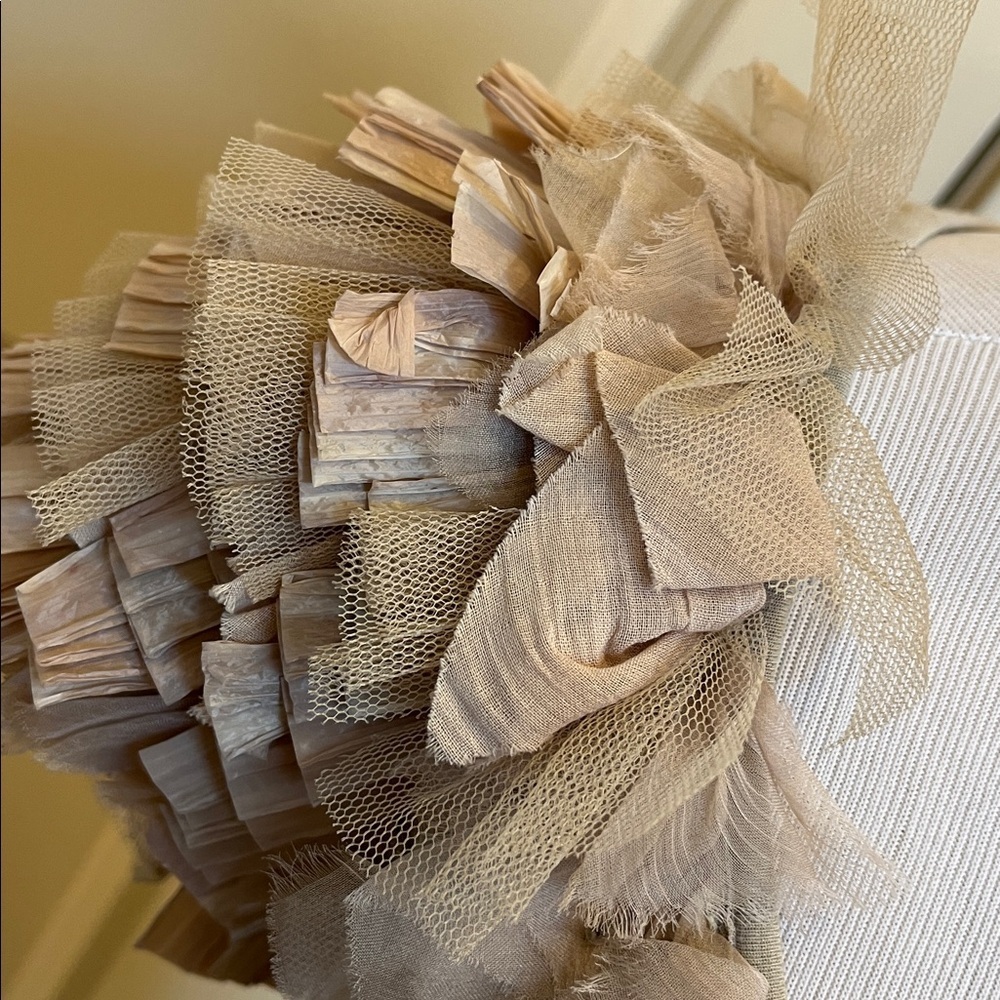 Valentino Beige Ruffled Blouse - Picture 3 of 10